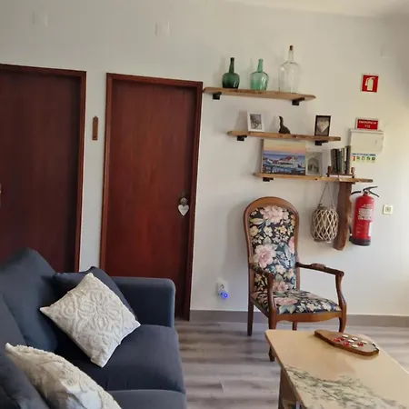 Casa De Amigos *