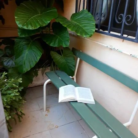 Casa De Amigos * Ancião